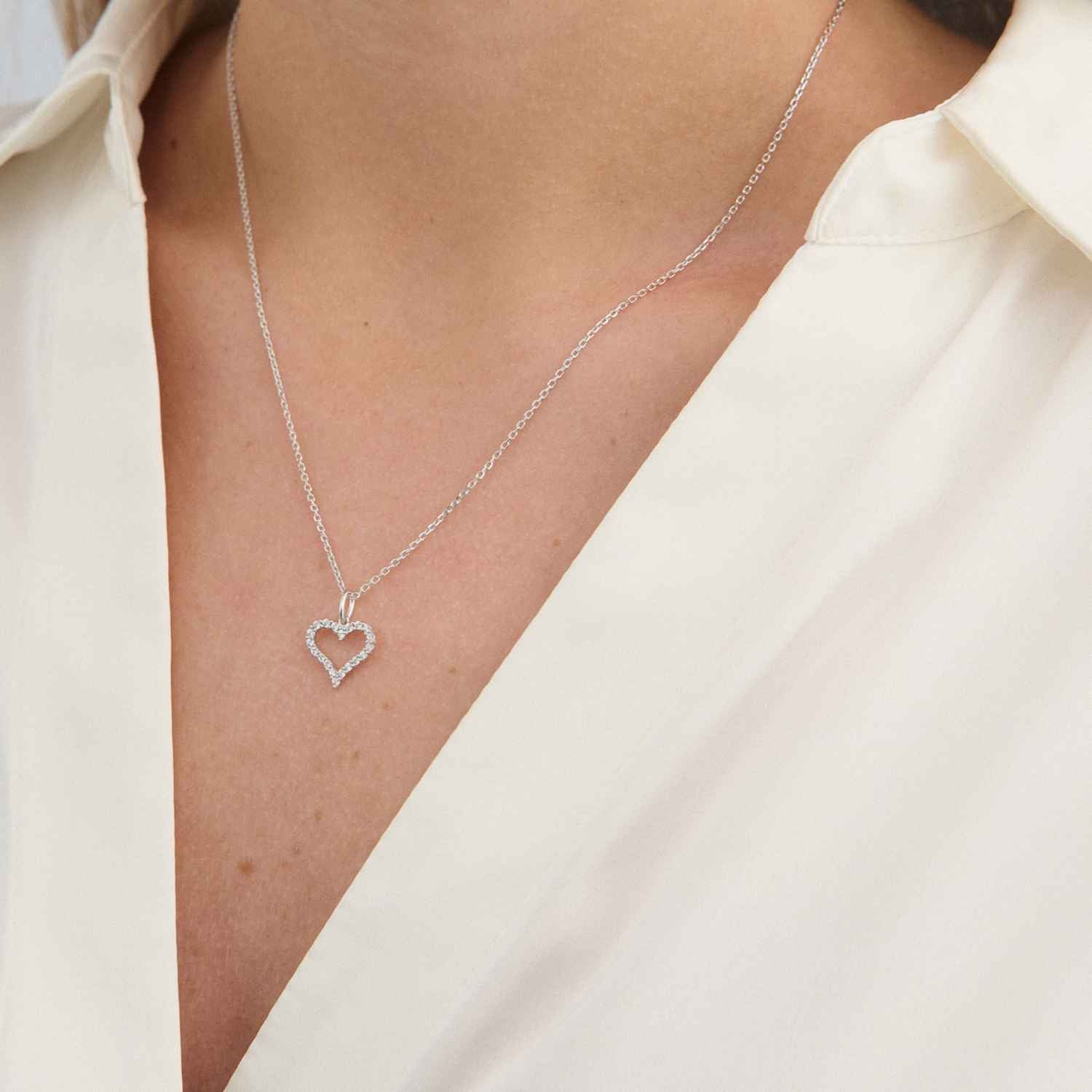 DETAIL256769